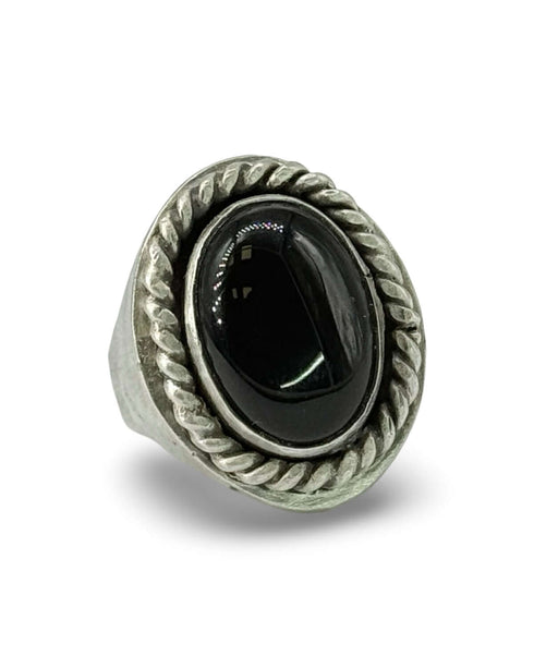 Anillo Sello Ovalado con Piedra