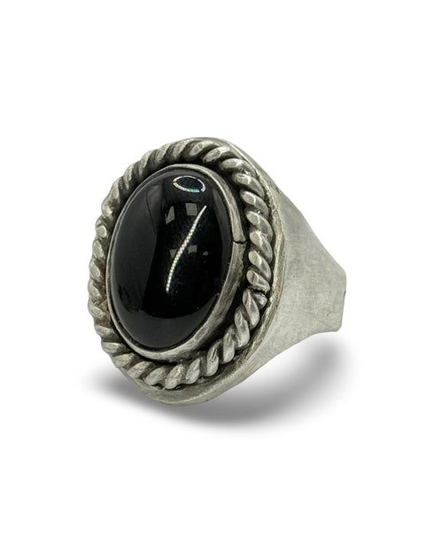 Anillo Sello Ovalado con Piedra