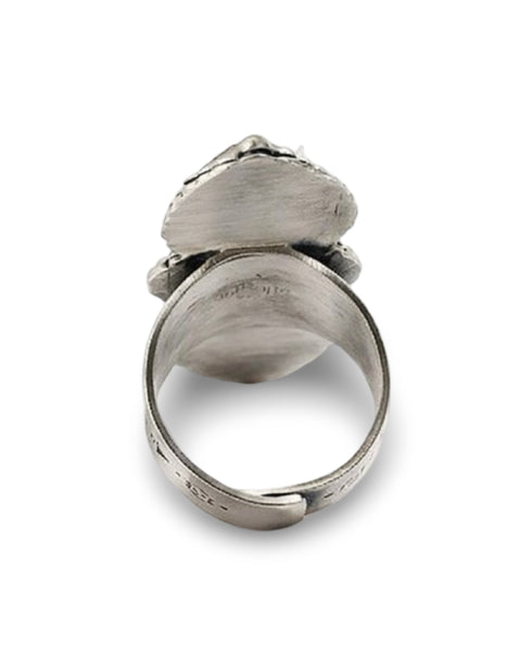 Anillo TRIO – Ámbar Tallado y Ónix