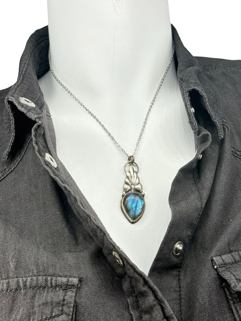 Colgante Concho Hoja Labradorita