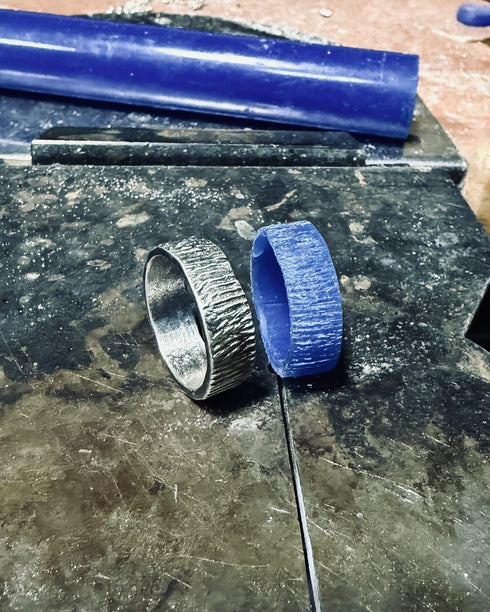 Diseña tu anillo en cera · crea tu joya en plata