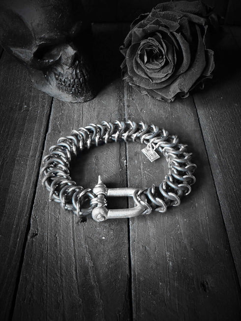 Pulsera Tubular Plana Grillete