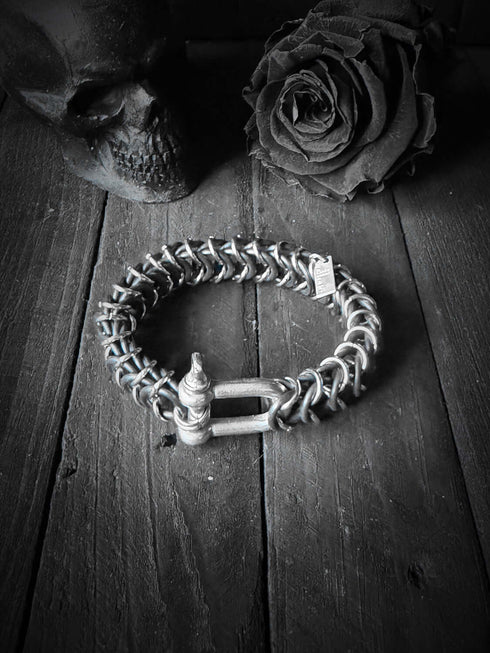 Pulsera Tubular Plana Grillete