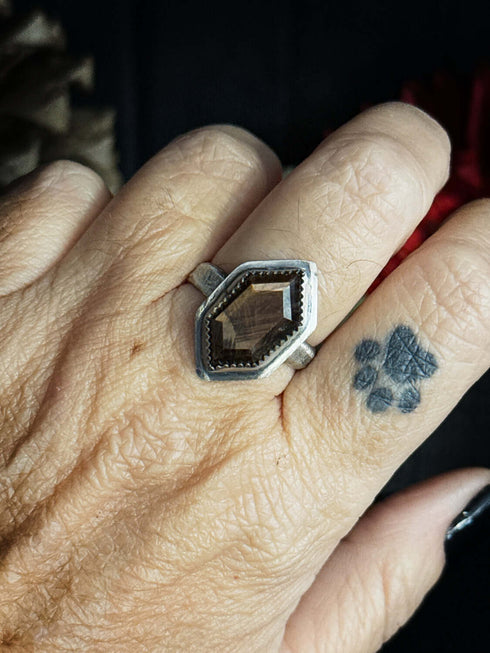 Anillo Zafiro marron