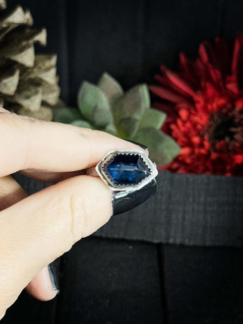 Anillo Kyanite Azul