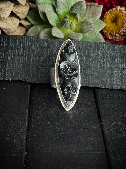Anillo Skull and Roses