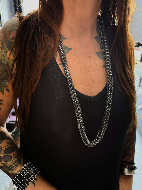 Collar Tubular Largo