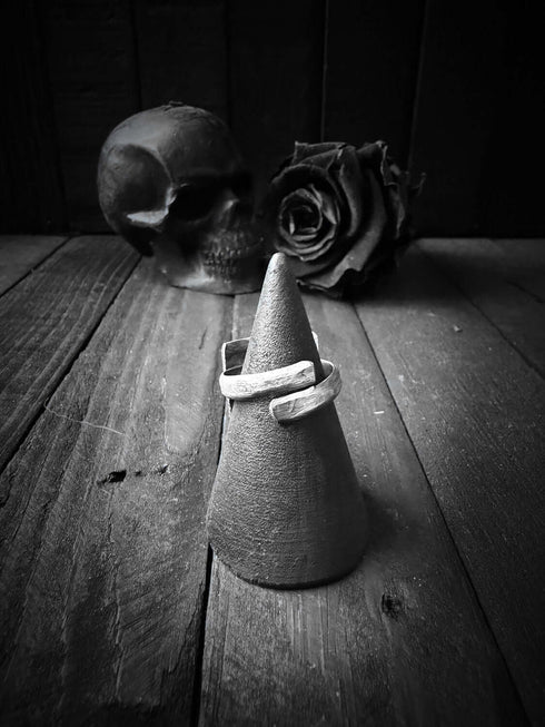 Skull Base Ring