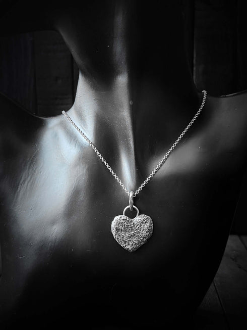 Colgante Corazon Broken