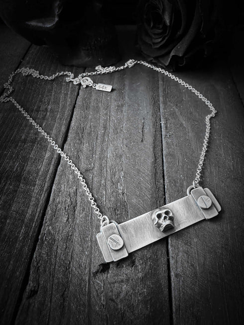 Colgante Tornillos Skull