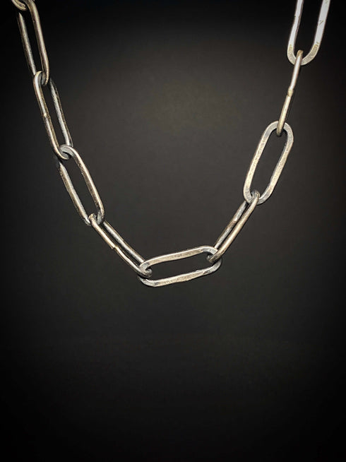 Collar Eslabones Broken