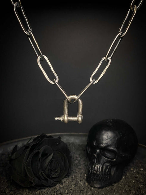 Collar Eslabones Broken