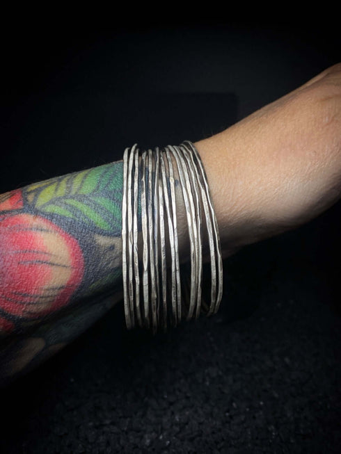 Pulsera Weekly Broken