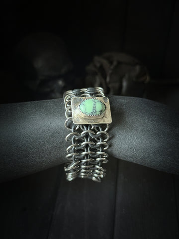 Howlite